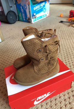 Toddler girl boots