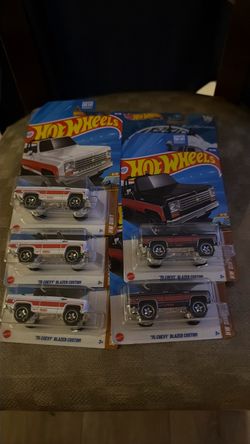 Hot wheels 75 Chevy blazer.     P-2