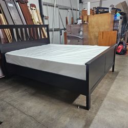 Queen Bed And Mattress 