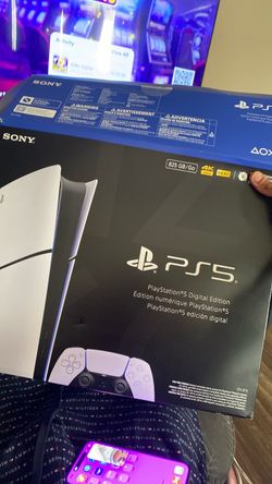 825 GB PS5