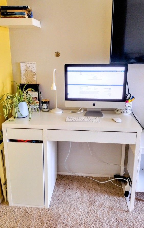 ~Ikea Micke Desk Computer Workstation~ Table White Modern