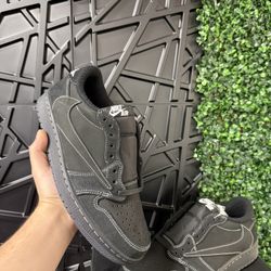 Aj1 Nike Air jordan 1 low travis Scott Black Phantom Size 7,7.5,8,8.5,9,9.5,10,10.5,11,12 