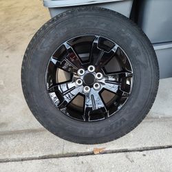 New Wheel And Tire Goodyear Wrangler 255/65R17