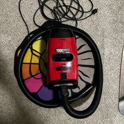 Little Mini Vacuum