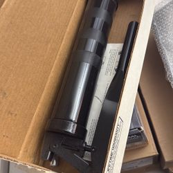 Lever Action, Grease Gun