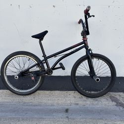 Ares bykes AY47 BMX Bike
