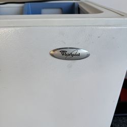 WHIRLPOOL Chest Freezer