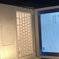 HP Laptop 2017 – Great Condition – Silver + White Keyboard