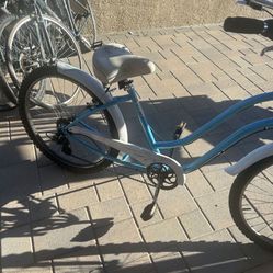 Phat Beach Cruiser 26” 7 Speed. 