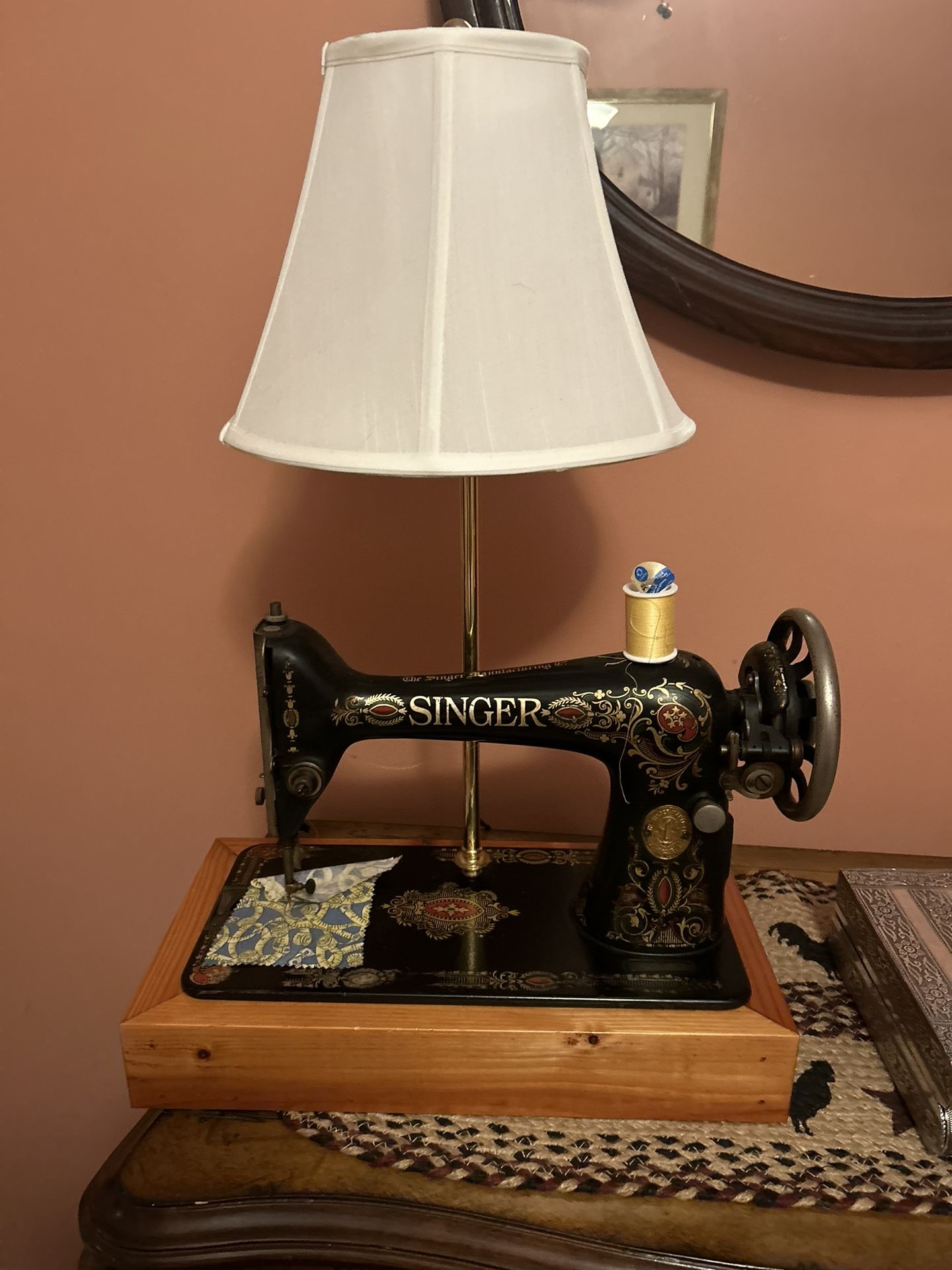 Singer lamp