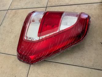 Rear light assembly compatible with Ford F150