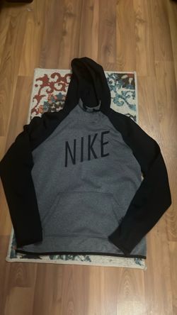 Nike sweatshirt