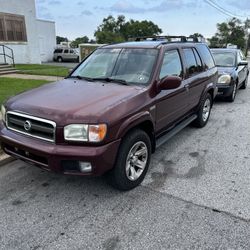 2004 Nissan pathfinder 