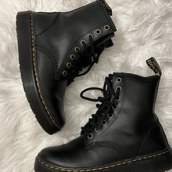 DR.MARTENS Zavala Combat Lace Up Boot 