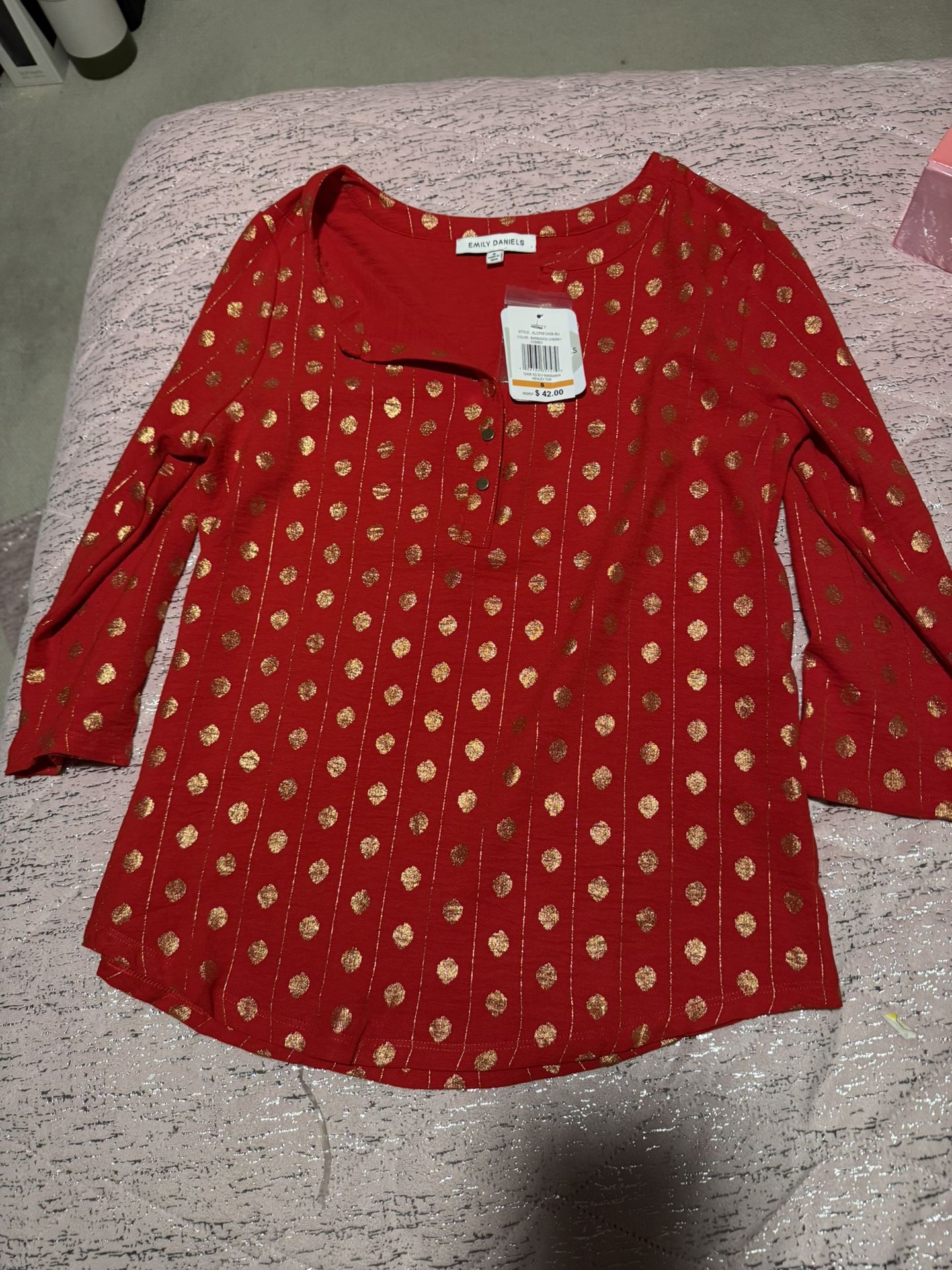 Nwt Womens Red Gold Dress Shirt Christmas Party