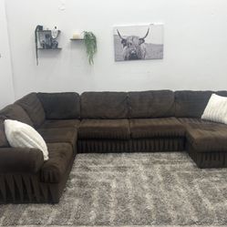 Brown Sectional Couch - Free Delivery 