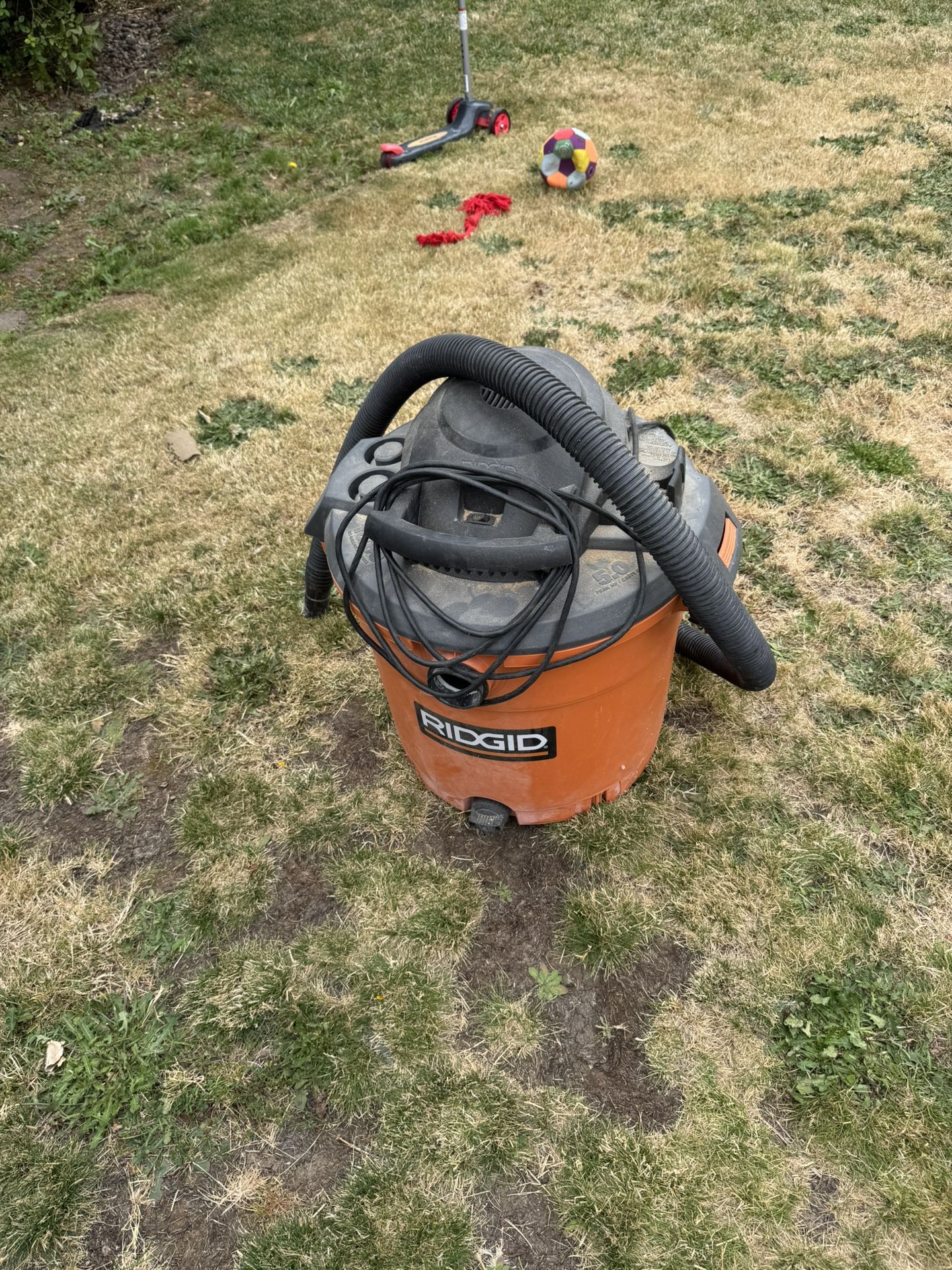 Rigid 16 Gallon Shop Vacuum