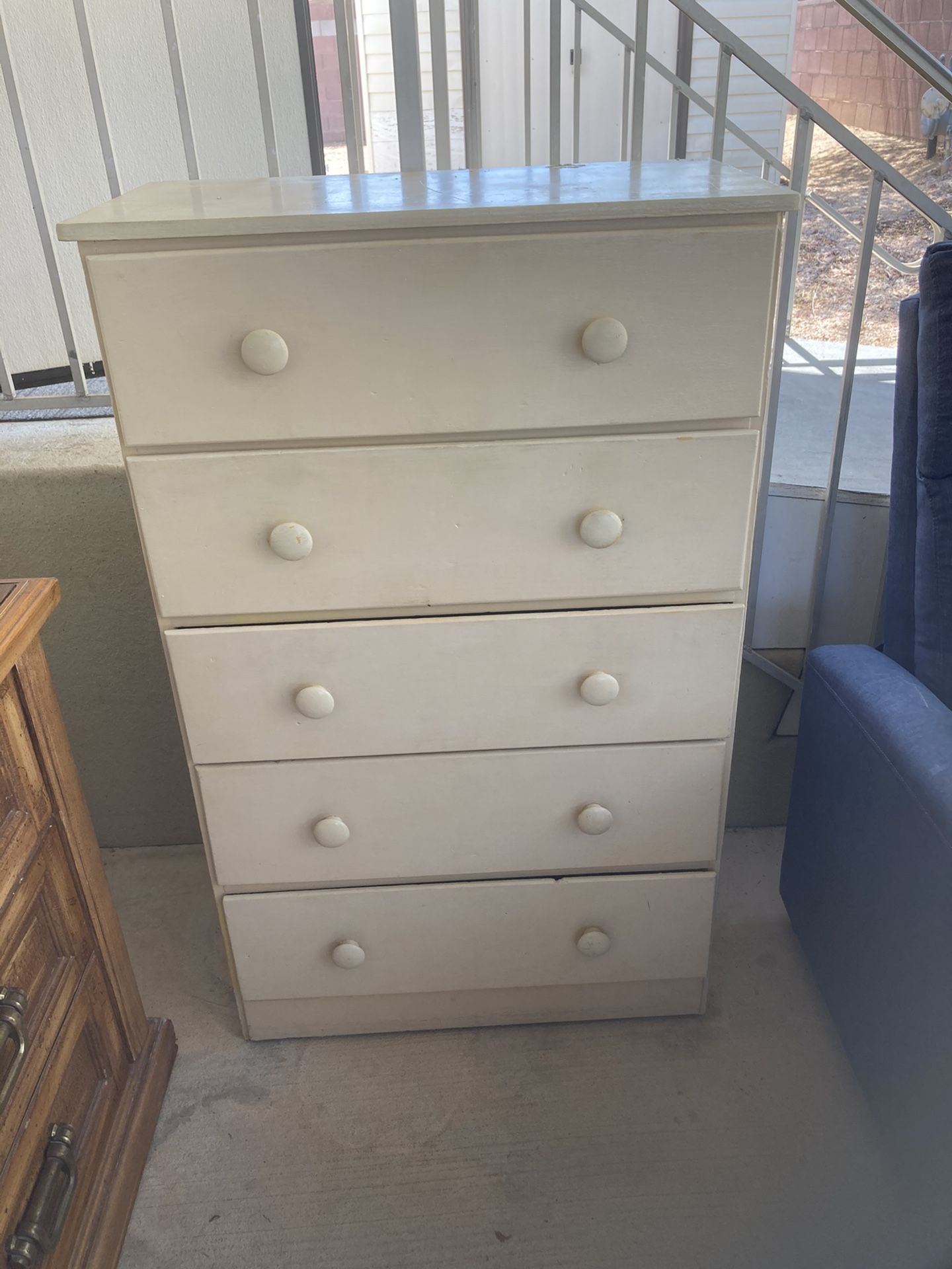 White Wooden chest