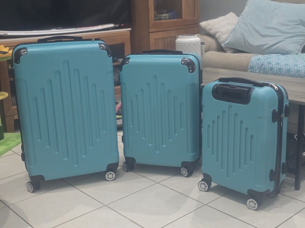 3 Piece Luggage Set