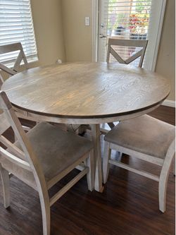Dinning table