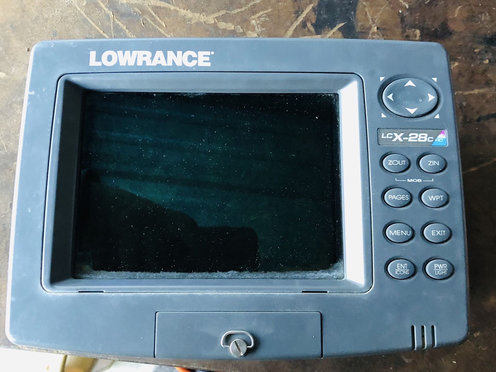 Lowrance LcX-28cHD