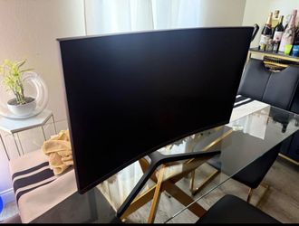 Samsung Odyssey G7 32in Curved QHD 240Hz 1ms Adaptive-Sync Monitor Black