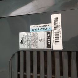 LG Air Conditioner Unit With Window Attachment