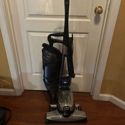 Kirby Avalir 2 Multi-Surface Shampoo/Vacuum System 