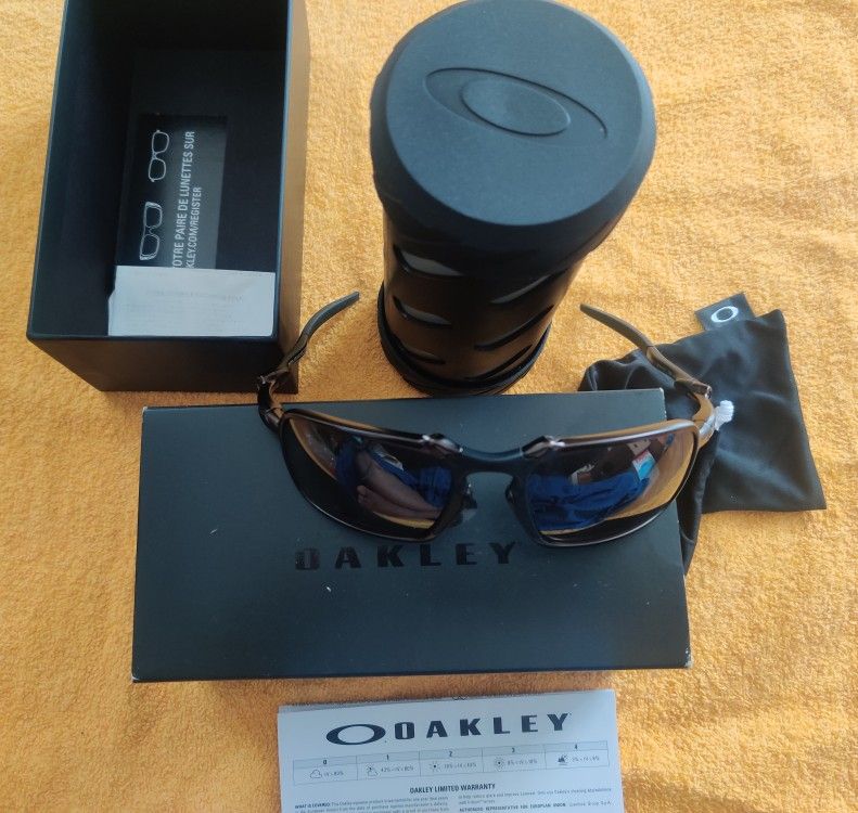 Brand New Oakley Progressive Sunglasses – Full Set with Box, Case