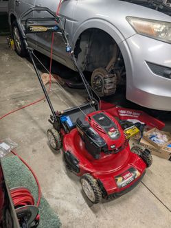 Toro Recycler 22 Personal Pace Self-Propelled Mower