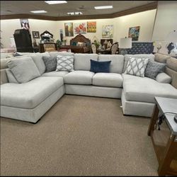 Brand New Classic Sectional Living Room Couches Sofa