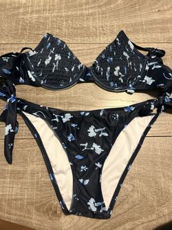 Swimsuit 