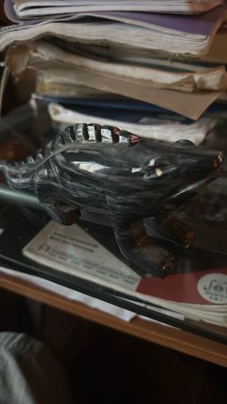 Carved Polished Stone Crocodile / Alligator Figurine – Large Heavy Stone. Approximately 9” long × 3” tall.