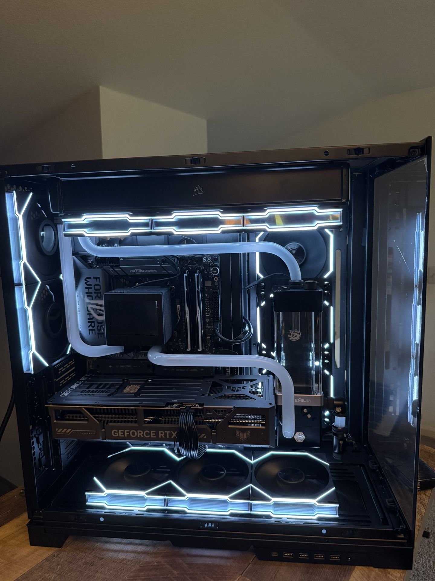 BRAND NEW Gaming PC - 5070 GPU
