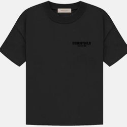 Essentials T-Shirt 