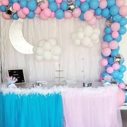 Dessert table set up
