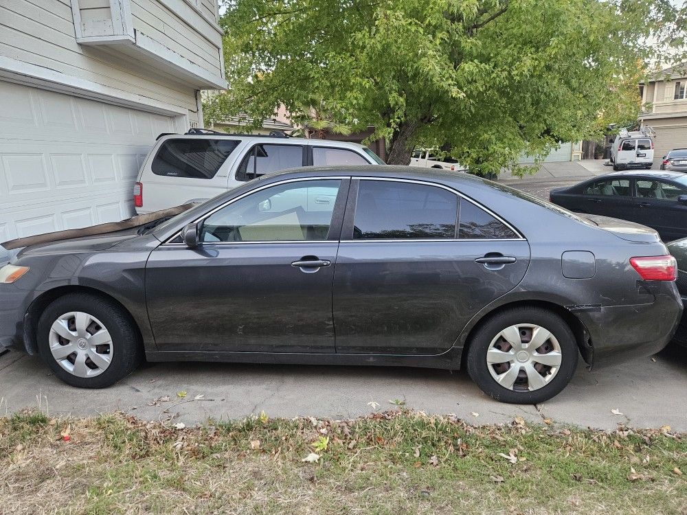 2007 Toyota Camry Le For Parts