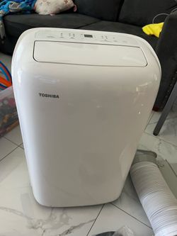 Toshiba portable air conditioning like new 8.000 btu only used 1 time but my kid lost the remote work great comes with windows attachment asking $150