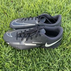 Nike Phantom Jr youth Kids Boys Girls Size 4y 4 Y Soccer Cleats Shoes