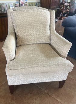 Armchair High Quality Fabric cream
