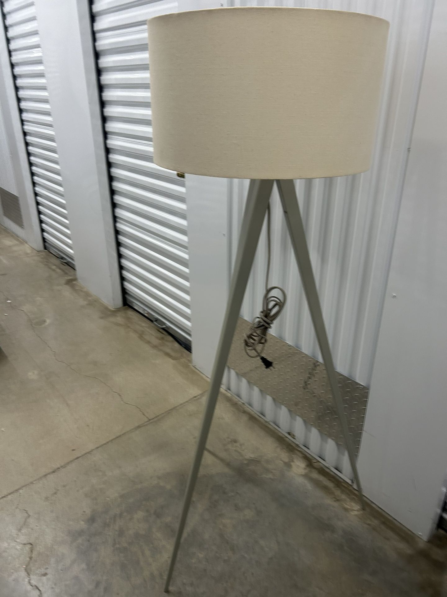 Tripod Floor Lamp