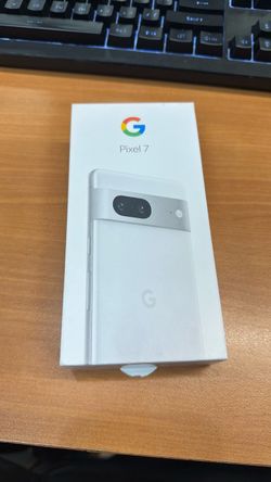 Google Pixel 7 Smartphone in Box