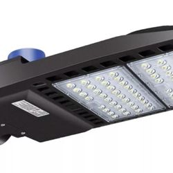 LEDMO LED Brown Shoebox  Lot Light 200W  Photocell 5000K 110V  XL-LD-01200-65-02