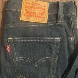 Levi’s Jeans Size 30x32                                         7