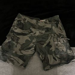 Camo Wrangler Relaxed Fit Shorts 