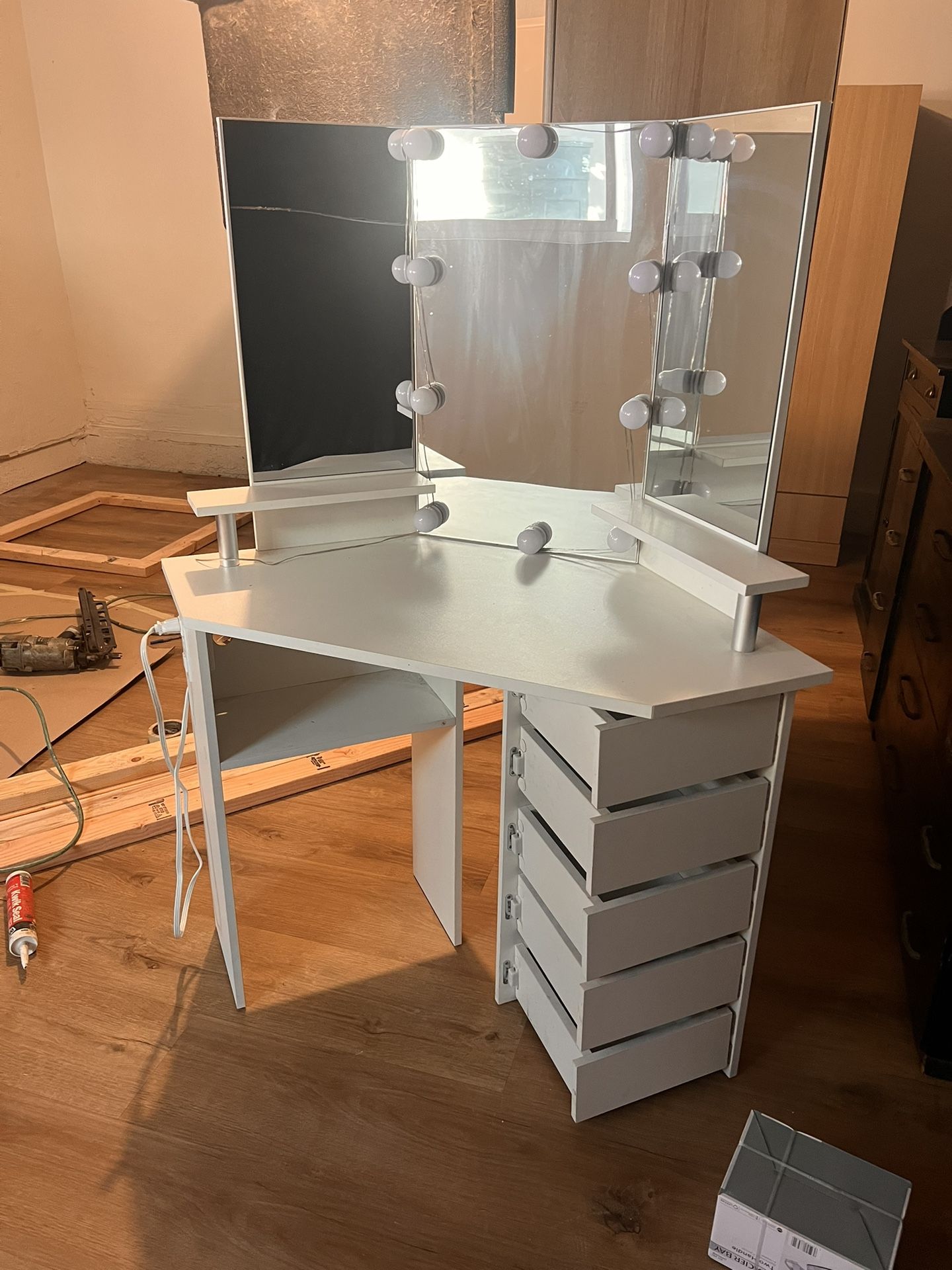 Makeup Table Makeup Vanity