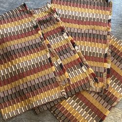 Place Mats, Set of 4