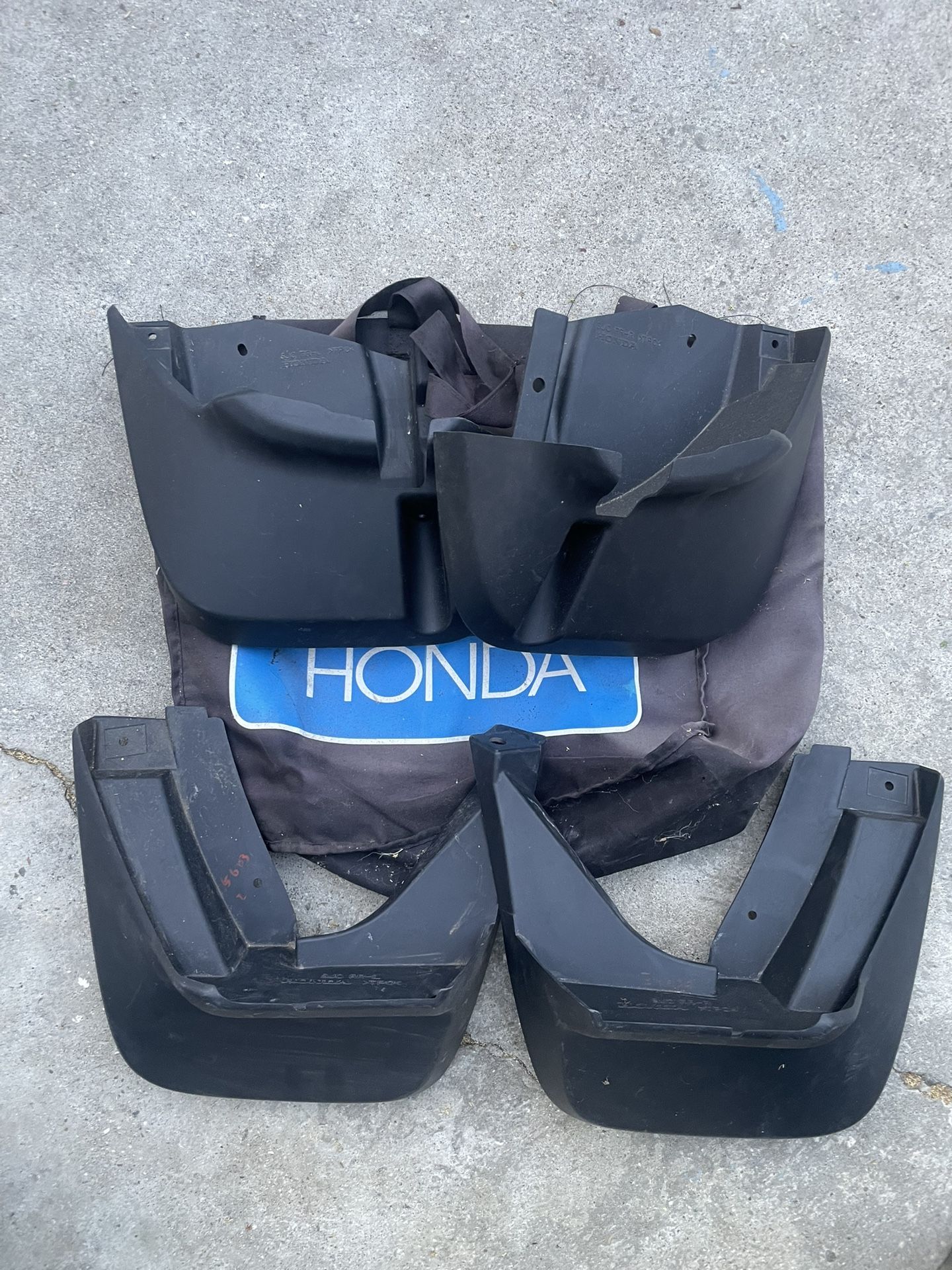MUG / SPLASH GUARDS