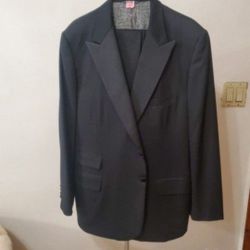 Made In Italy Tuxedo.. 44 Regular 
