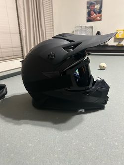 Kids MX / Dirt Bike Helmet (L)